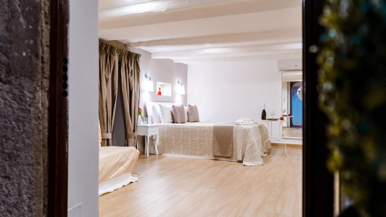 Reginella Duomo Apartment نابولي المظهر الخارجي الصورة