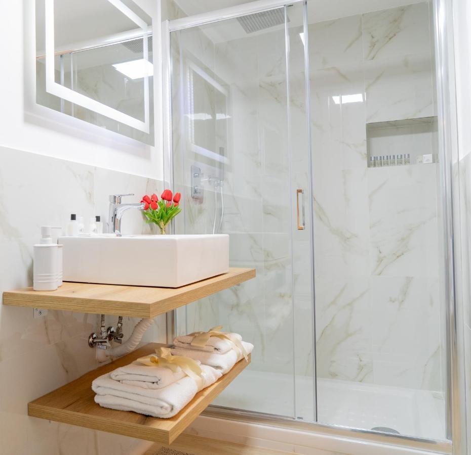 Reginella Duomo Apartment نابولي المظهر الخارجي الصورة